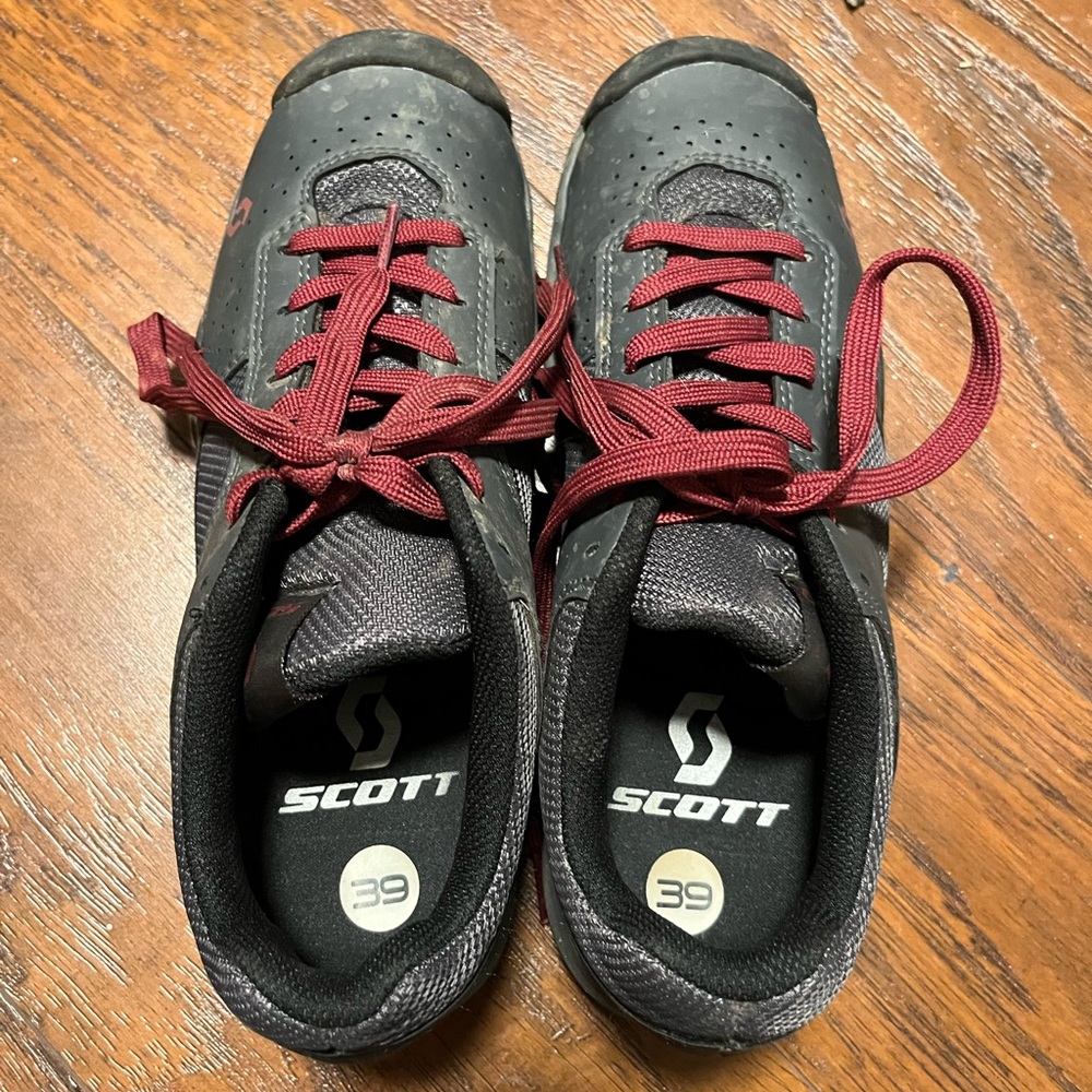 Scott BIKING Shoes.  Size 39
